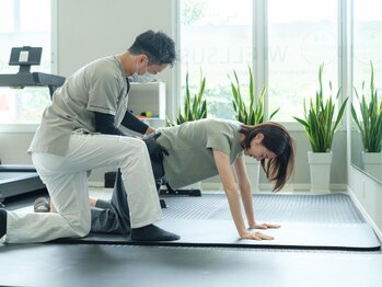 ウェルサス(WELLSUS)/姿勢改善には運動も必要【整体】