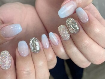 プライズアイリス アイラッシュ 池袋東口店(prize Iris eyelash)/ピンシーネイル