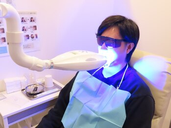 ヴィティ 高田馬場店(viti)の写真/【医療提携×高濃度ジェル】内部の黄ばみにもアプローチ◎短時間でしっかり実感できるセルフホワイトニング