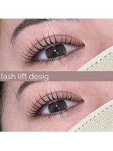 ラドールプラス(LaDoLL+)/【真川】ラッシュリフト