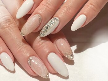 BIANCA eye designの写真/【アイとネイルが同じサロンで受けられる☆】お客様に一人一人に合わせた施術で安心♪