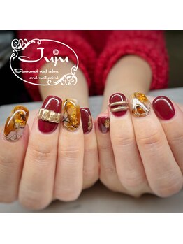 ジュジュ(Juju)/べっ甲風天然石ネイル