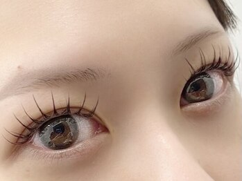 プリマ(PRIMA)の写真/ナチュラルで自然と際立つ印象的な目元を演出♪すっぴん盛れで最新カワイイをご提供いたします♪