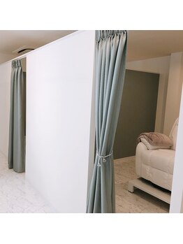 オヤユビヒメ 新田辺店(Oyayubihime)/