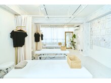 ルーツ 新橋店(R∞ts)/清潔感のある空間！