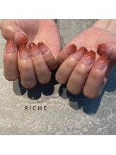 リッシュ(RICHE)/ブラウンレッドグラデーション