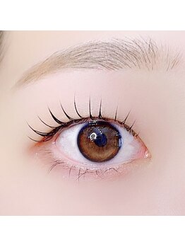 ユーアイ 天神国体道路店(Yuueye)/ まつげパーマ/束感/韓国/マツパ