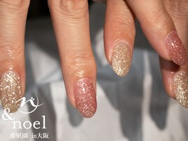 シャンパンゴールド. 韓国ネイル