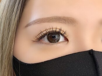 ブラン 阪急伊丹駅前店(Blanc.)の写真/【阪急伊丹駅徒歩2分】フラットラッシュ(オフ込み)100本まで¥5000☆目元の印象をより華やかに☆