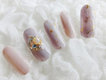 ネイリシャス(NAILICIOUS)/スモーキーinビジュー♪