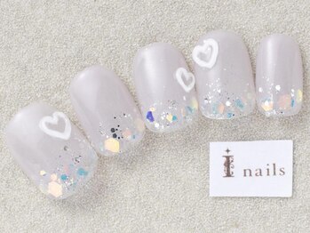 アイネイルズ 三宮店(I nails)/ぷっくりハートホロネイル¥7000