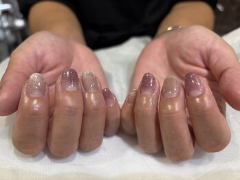 マグネットネイル　ラメグラ