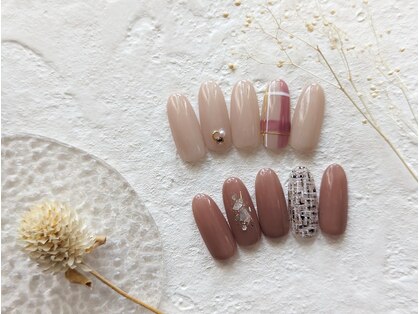 ネイルサロン アンジェクロウ(Angeclaw)の写真