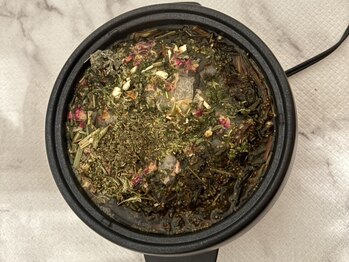 repos_lien【ルポリアン】《リンパマッサージ・よもぎ蒸し》/◇おかま直伝よもぎ蒸し