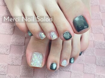 メルシー(Merci)/人気の水光マグネット