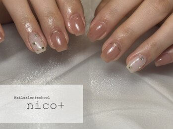 ニコ(nico+)/コーラルピンクネイル
