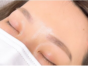 ネイルアイサロンアンドスクール リッカ(Lycka)/眉毛サロン/ブロウリフト