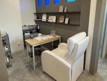 ジェム(jem.)の写真/【美爪へ導く第一歩◎】ジェルメニューに必ず付いている甘皮ケア！自爪の状態を見極めて美しい指先へ♪