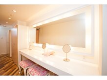 ベルタ(BELTA)/メイクルーム