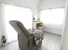 テアラッシュサロン(Taeye Lash Salon)の雰囲気（ゆったりくつろげるリクライニングチェア♪）