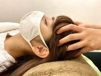 リラク エスパル山形店(Re 楽)の写真/人気急上昇ドライヘッドスパの「プロの頭ほぐしコース」！眼精疲労・頭が重い・ストレスや緊張の緩和に！