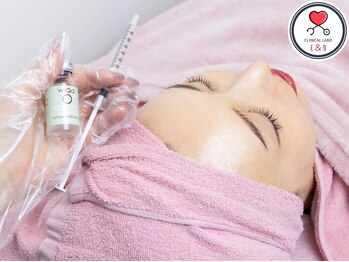 エンクリニカルラボ 三宮店(E&N CLINICAL LABO)の写真/【本気の美白ケア☆】WiQo水光ピールで韓国人のようなくすみのない艶肌へ
