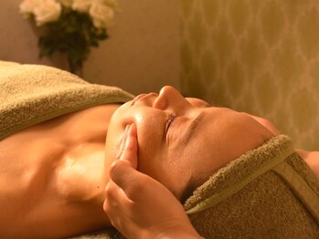 ケアルボーテ(Carel Beaute)/