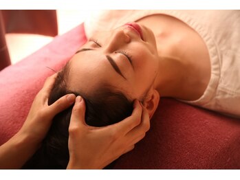 森勇リラクゼーション 西新宿店/≪　ヘッドマッサージ　≫