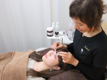 ブリッランテ(Brillante)/施術）アイラッシュ