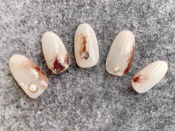 ネイルサロンアンドスクール アイビー(IVY)/大人ニュアンス