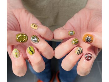 ハズグラスネイル(Haze Grass nail)/パーツ盛り