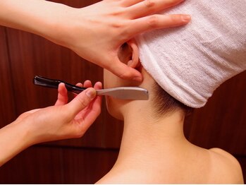 ヒロ銀座 池袋サンシャイン通り店(HIRO GINZA)/ 美肌シェービング(襟)[池袋]