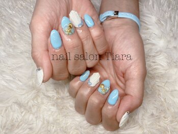 ティアラ(Tiara)/夏ネイル 貝殻