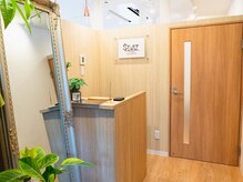 スタートフィットネス プラス エステ/店舗カウンター