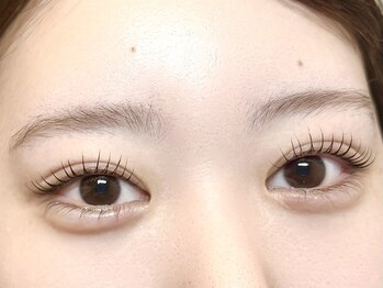 リナータ 新宿東口店(Rinata)/ケラチンラッシュリフト