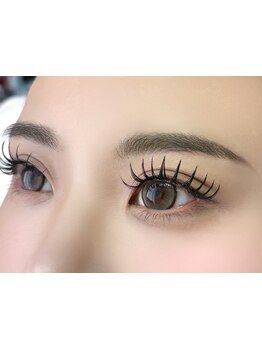 ボリュームのある目元にしたい