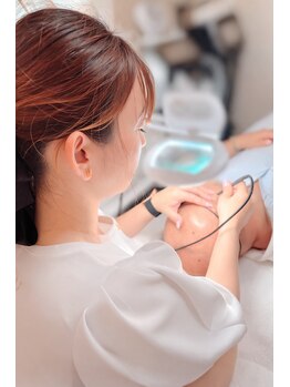 美+beauty salonの写真/【メンズ脱毛】ヒゲの白髪残りもスッキリ解消！都度払い＆完全個室で周りを気にせず通えるサロン◎