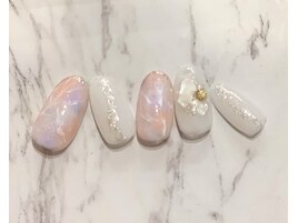 ふんわり大理石ネイル