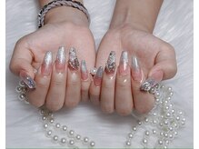 モアネイル 新宿/