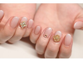 ピオネイル(pionail)/ホワイトグラデーション