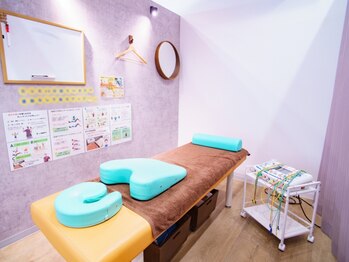 生駒サン整骨院の写真/【知識・経験豊富なスタッフによる本格施術◎】痛みの本当の原因を探し、根本改善を目指す整体施術♪