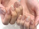 淡色ニュアンスネイル