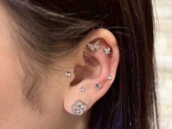 クラウン 心斎橋店(CROWN)/耳つぼジュエリー