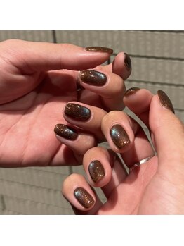 ブラウン×ブルーネイル