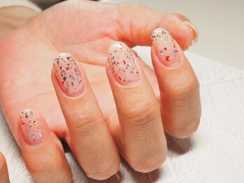 ビューティトリップ(Beauty TRIP)/クリアにキラキラのラメが映える