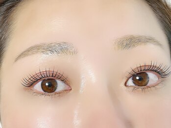 カエラ(caela)/ラッシュリフト