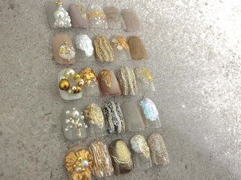 8(HACHI)/クリスマスデザインネイル★