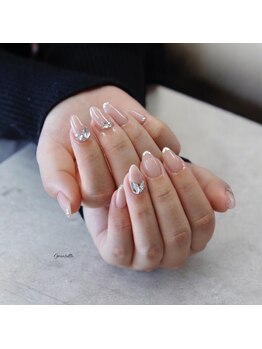 グランチュール(Grantulle)/ビジューネイル