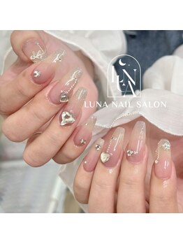 ルナ 東中野(LUNA)の写真/<東中野>グラデフレンチでシンプルだけとオシャレに!1本だけパーツ乗せ,マグネットワンカラーも大人気!