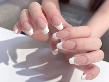 ネオリーブニコ(Neolive Nico)/フレンチネイル